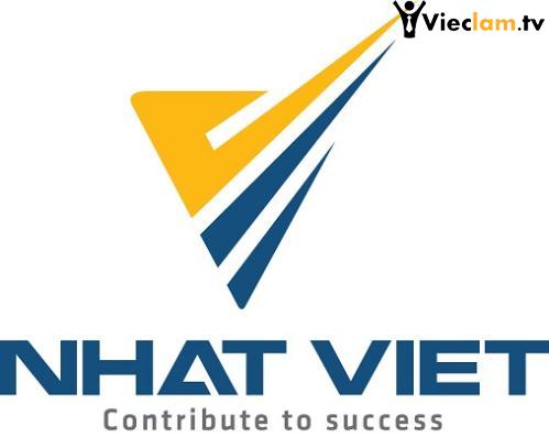 Logo TNHH tư vấn đầu tư Nhất Việt