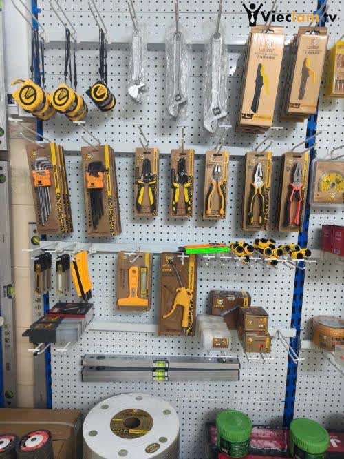 Logo CÔNG TY TNHH NEWMONE VN Logo CÔNG TY TNHH NEWMONE VN