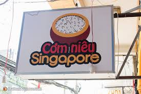 Logo Cơn niêu Singapore